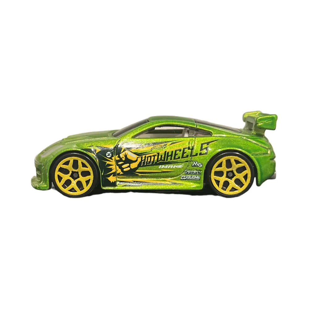 Nissan 350Z — CC026 — Metallic Green