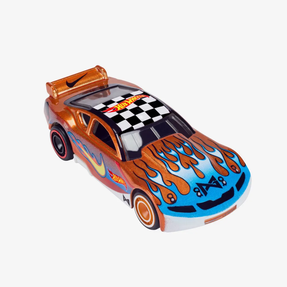 Circle Tracker — HPH63 — Spectraflame Hugger Orange — imagem 3