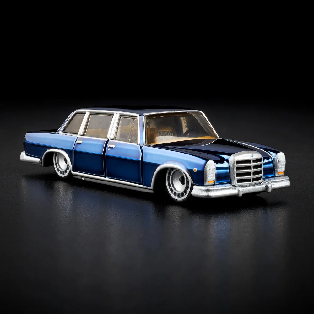 MERCEDES-BENZ 600 — HWF12 — Blue — imagem 19
