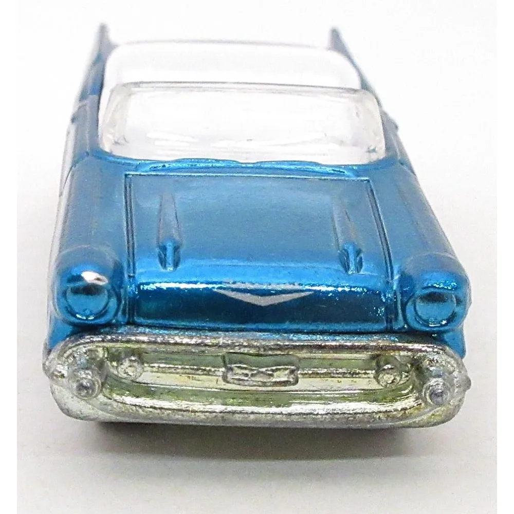1957 Chevy Bel Air Convertible — J2760 — Spectraflame Light Blue — imagem 4