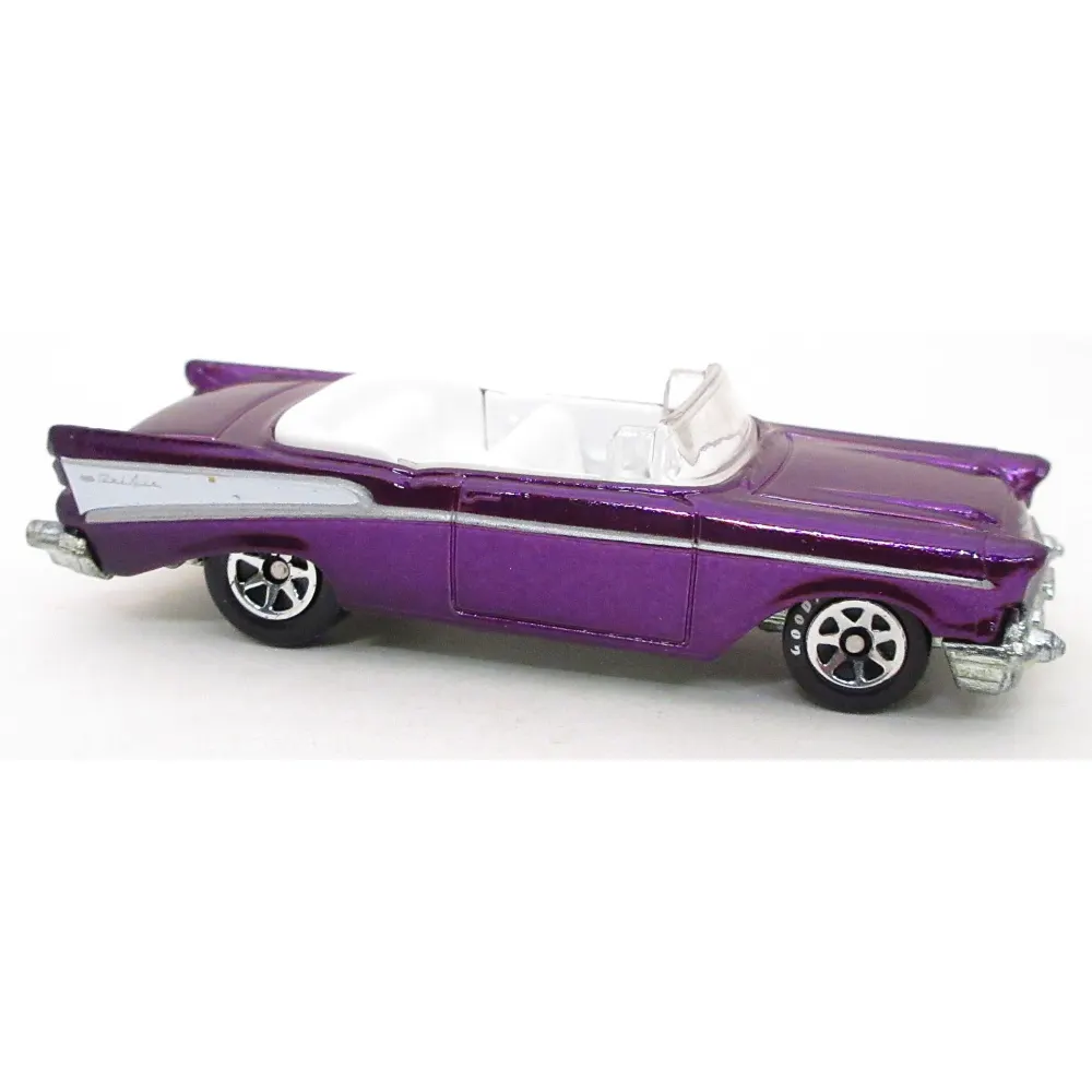 1957 Chevy Bel Air Convertible — J2760 — Spectraflame Purple — imagem 2