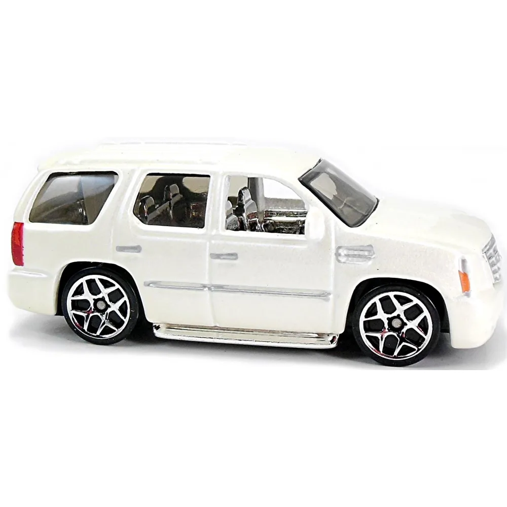 '07 Cadillac Escalade — J3275 — Pearl White