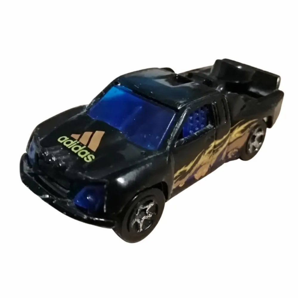Off Track — J4188 — Black