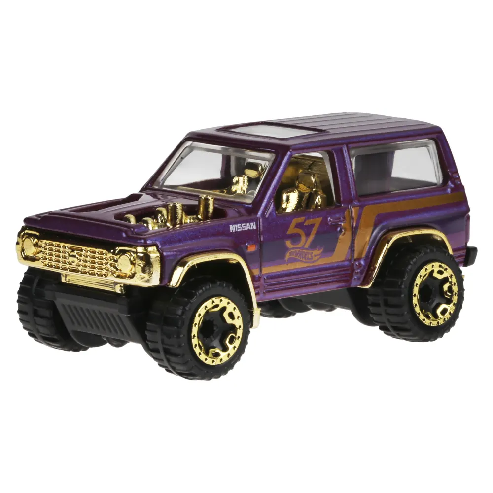 Nissan Patrol Custom — JDM28 — Purple