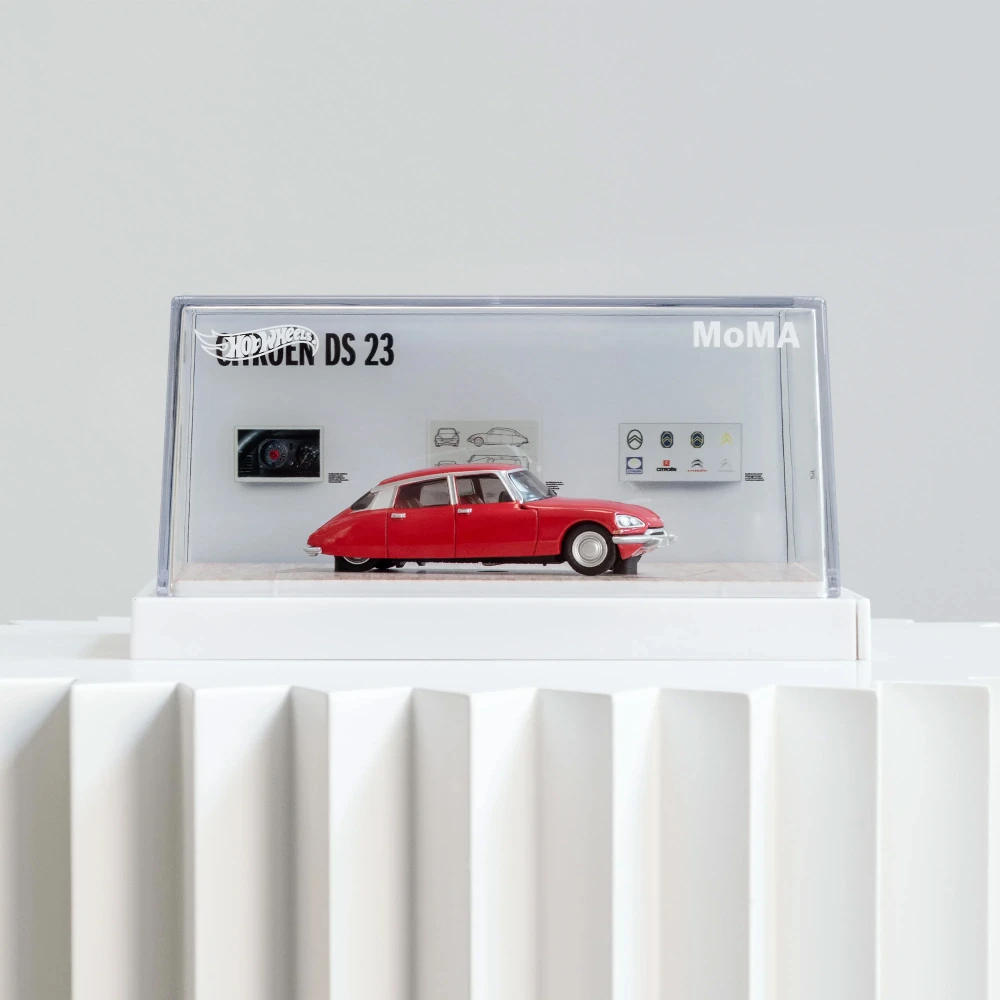 Hot Wheels x MoMA Citroën DS 23 Sedan JGL48