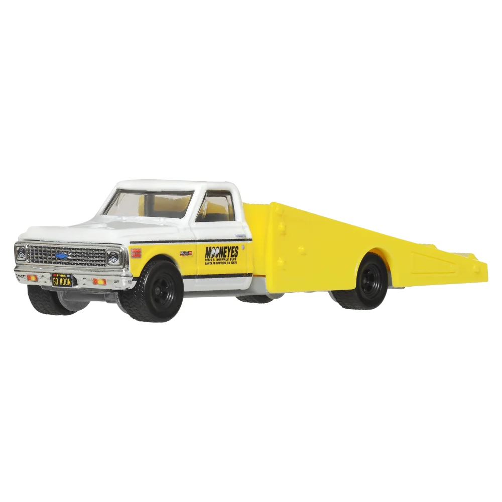 1972 Chevy Ramp Truck — JHW45 — White