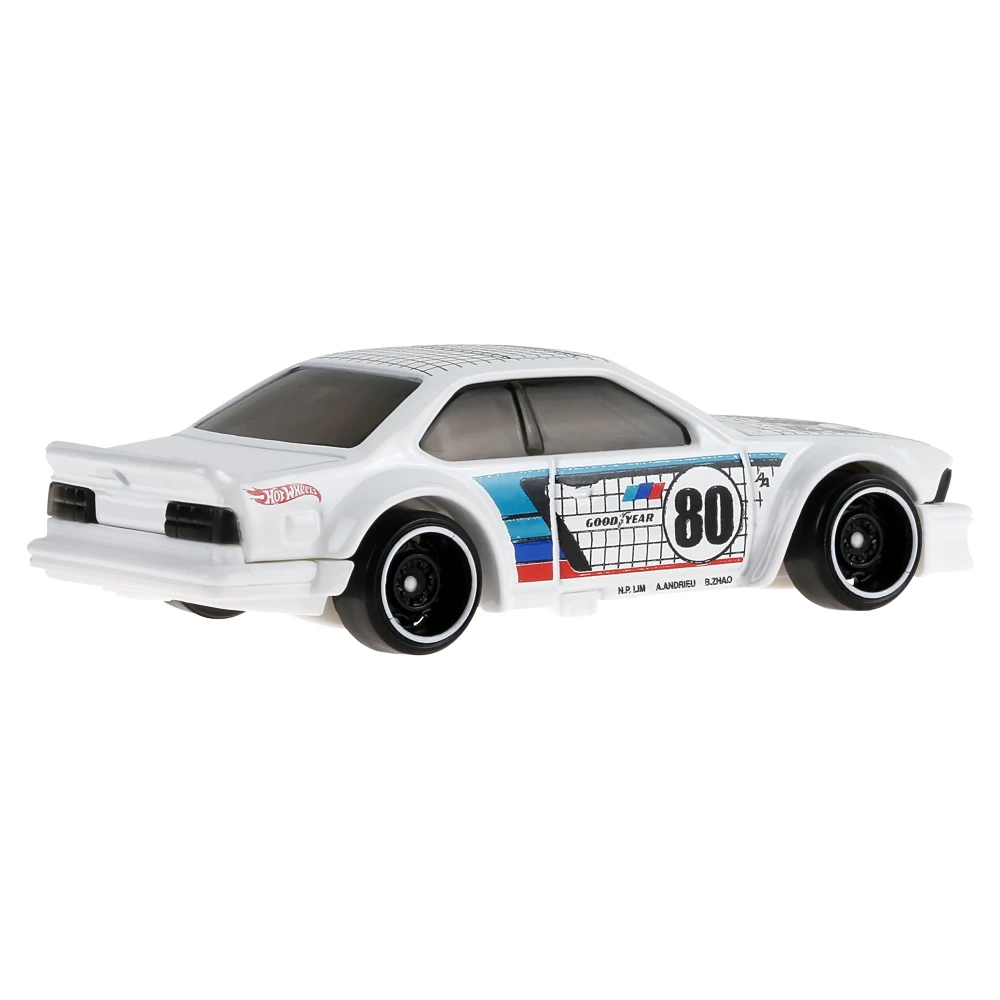 BMW 635 CSi — JJK00 — Gloss White — imagem 3