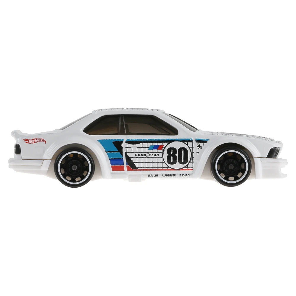 BMW 635 CSi — JJK00 — Gloss White — imagem 4