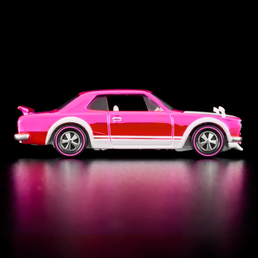 1972 Skyline HT 2000GT-R — JKC01 — Spectraflame Pink — imagem 5