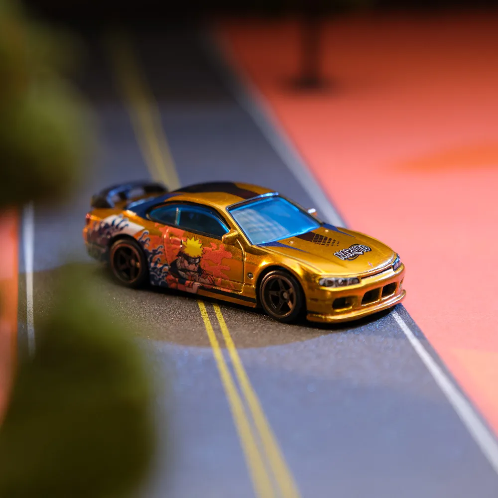 Hot Wheels x NARUTO Nissan Silvia (S15) — JNN04 — Frosted Spectraflame Gold — imagem 8