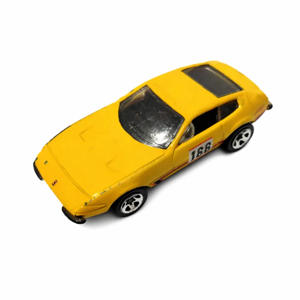 Ferrari 365 GTB/4 — L4269 — Yellow