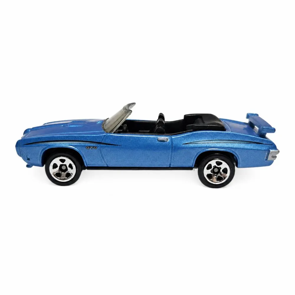 '70 Pontiac GTO — L9944 — Metallic Light Blue — imagem 3