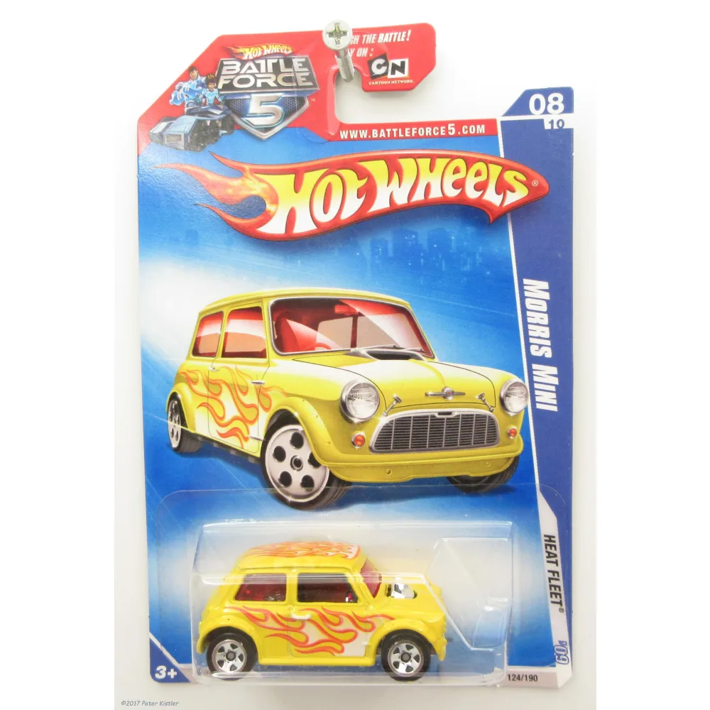 MORRIS MINI — P2444 — Metalflake Yellow