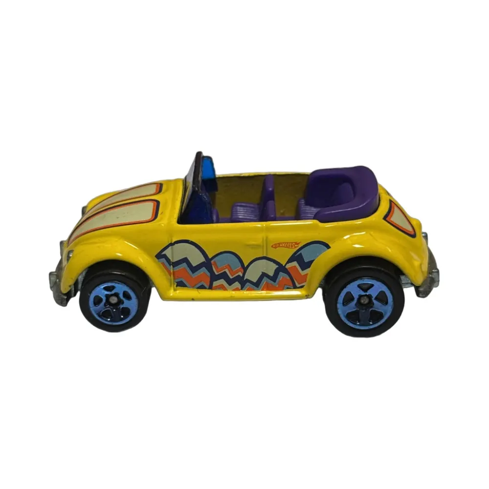 Volkswagen Beetle Convertible — R5473 — Yellow — imagem 2