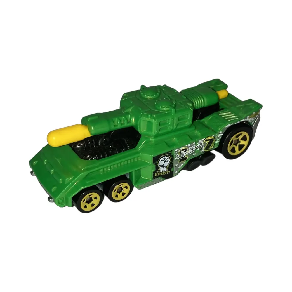 Invader — T8636 — Pearl Green