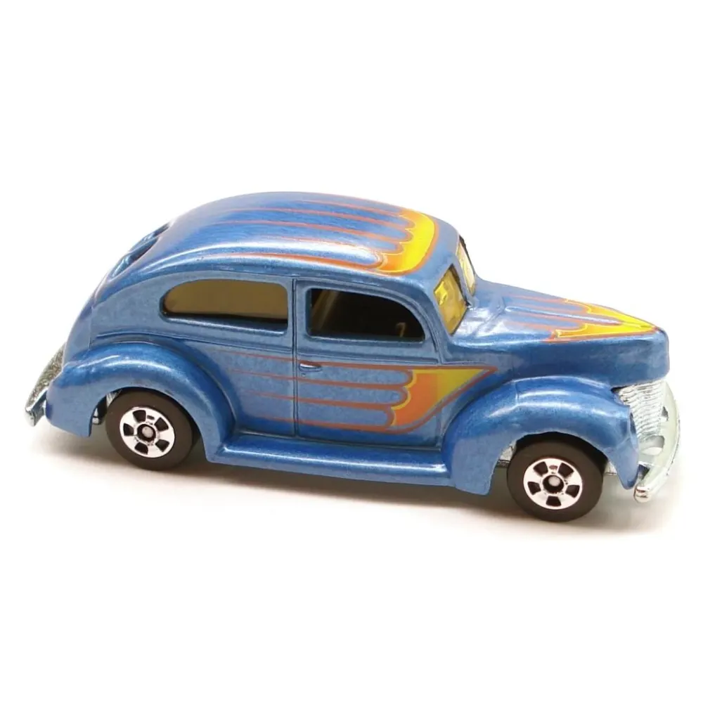 Fat Fendered '40 — W1558 — Metalflake Blue